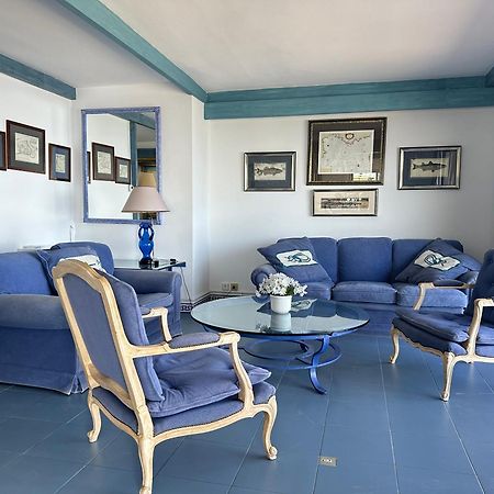 Agi Avenida Apartments Roses Exterior photo