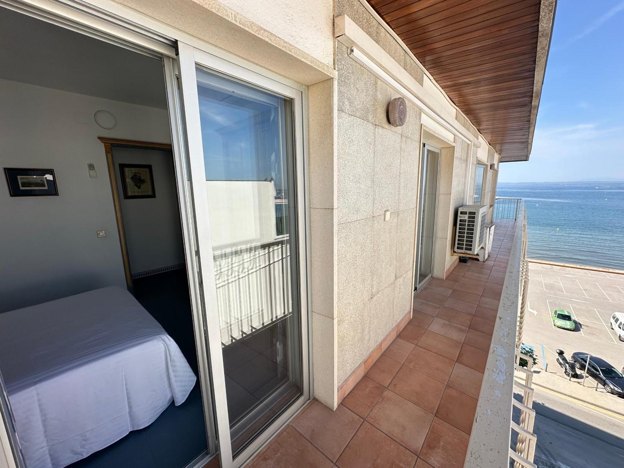 Agi Avenida Apartments Roses Exterior photo