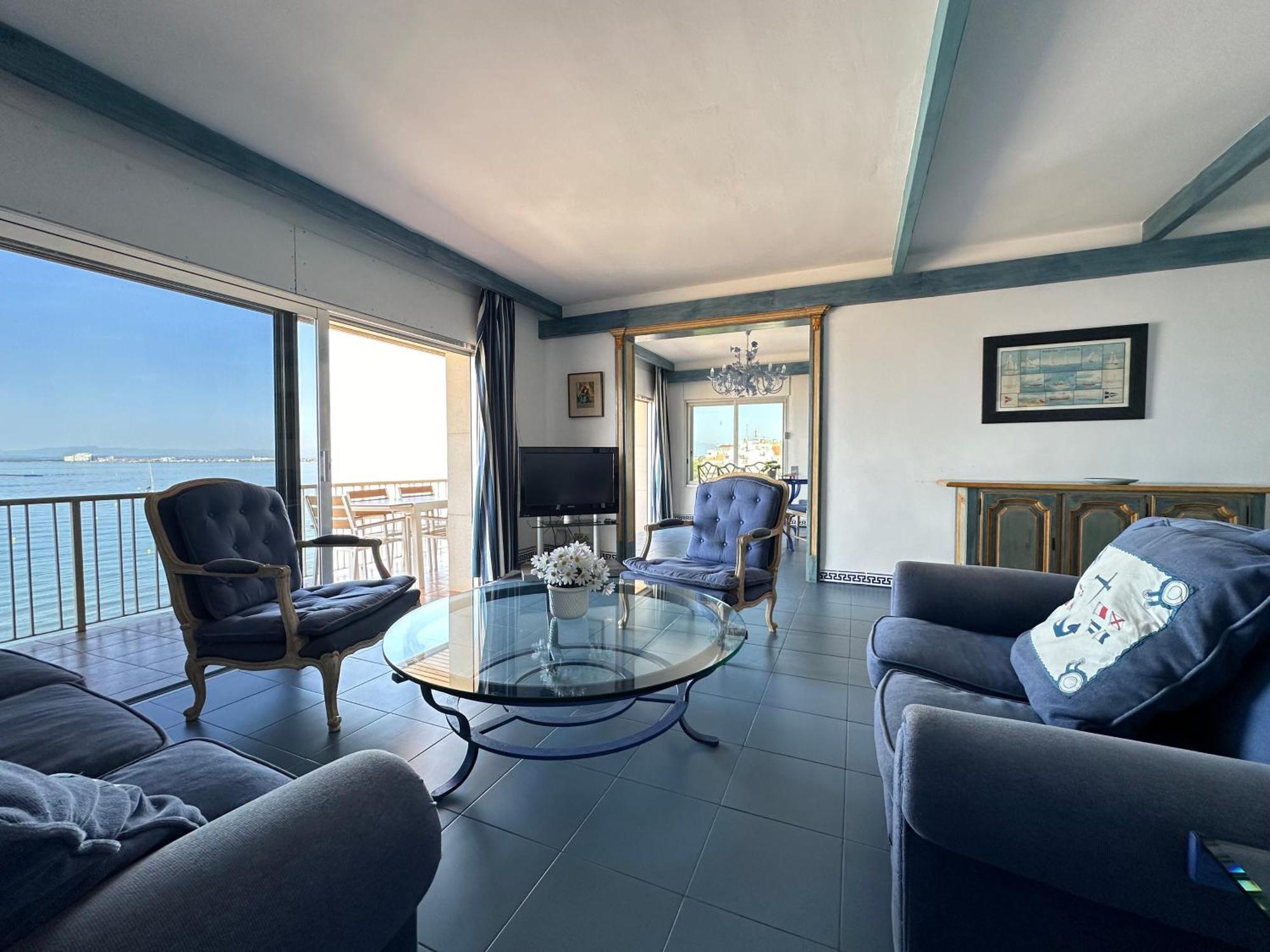 Agi Avenida Apartments Roses Exterior photo