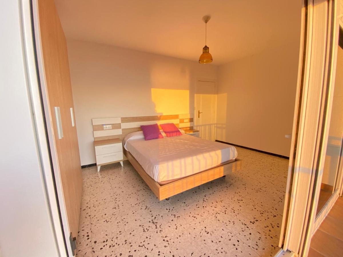 Agi Avenida Apartments Roses Exterior photo